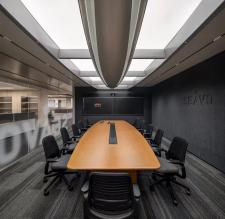 信步科技办公室装修设计