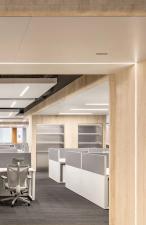 信步科技办公室装修设计